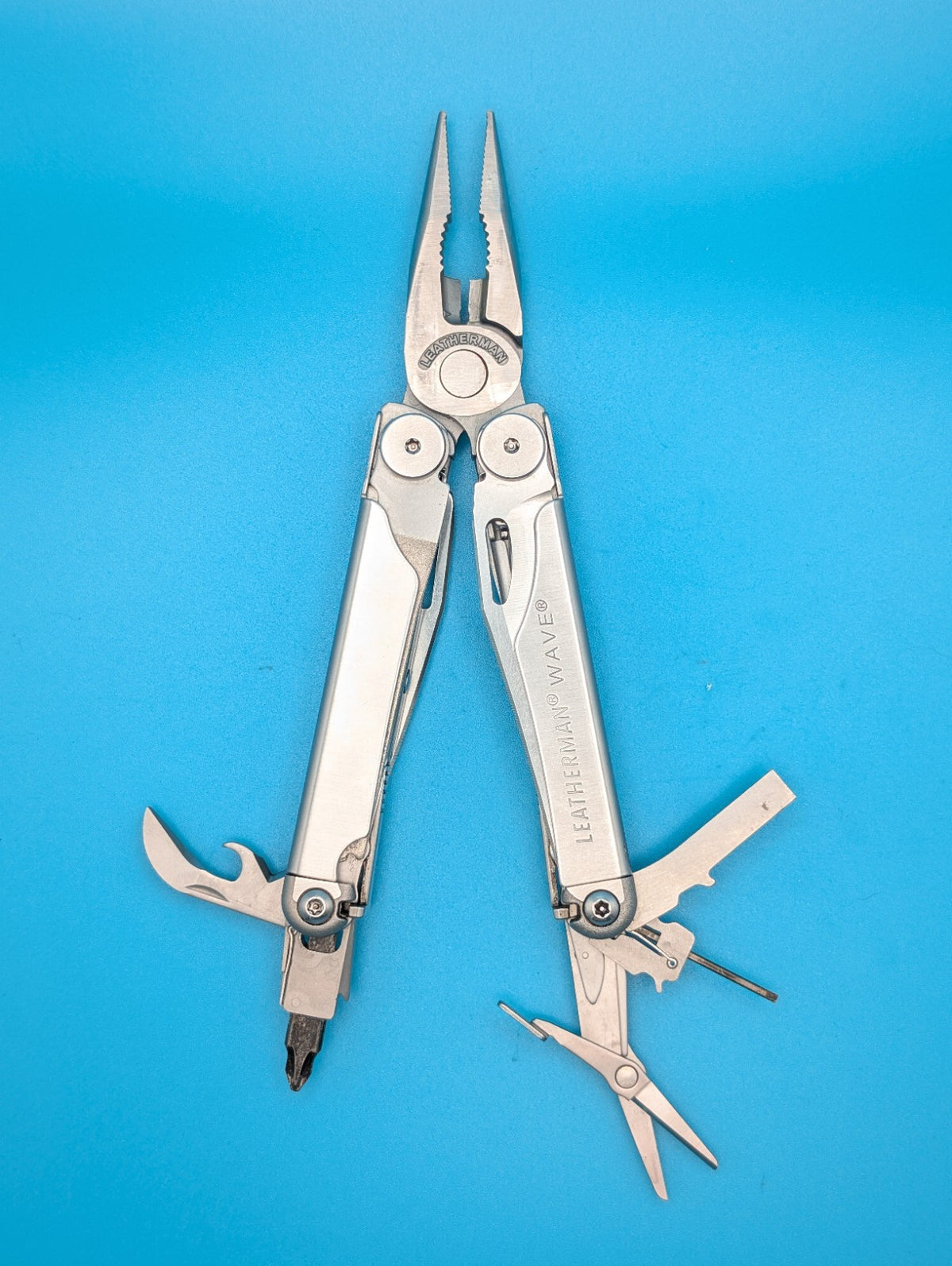 Leatherman Wave Multi Tool! Stainless! Retired! Free Shipping!