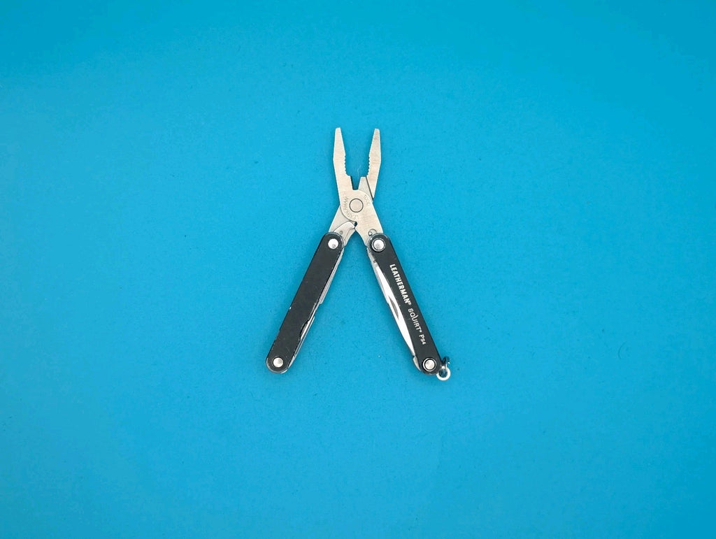 Leatherman SQUIRT PS4 Multi-Tool With Pliers Scissors Knife BLACK!