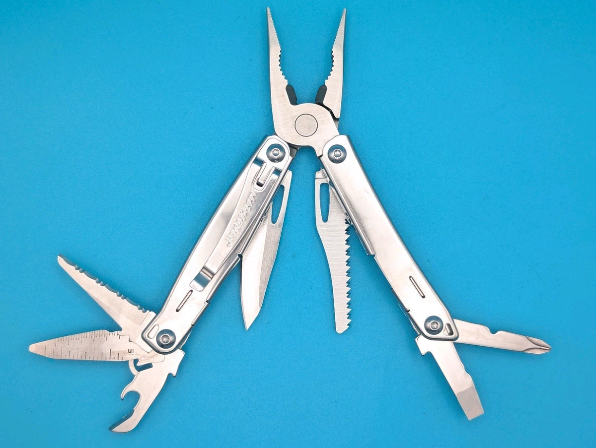Leatherman Sidekick Multi-Tool, Knife, Pliers, Saw, Stainless!
