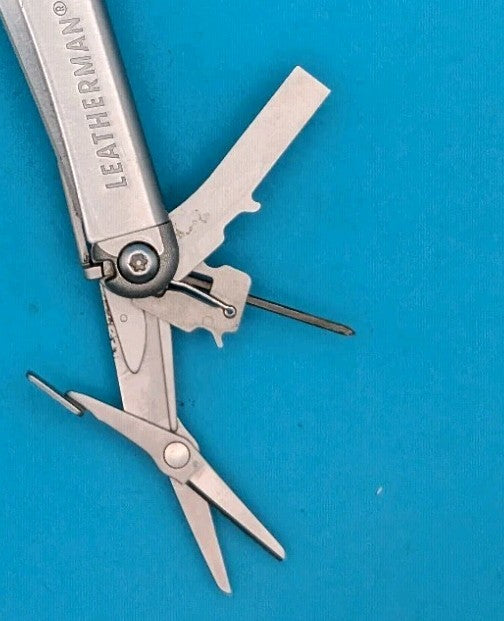 Leatherman Wave Plus + Multi-Tool! FAST SHIPPING! EXCELLENT