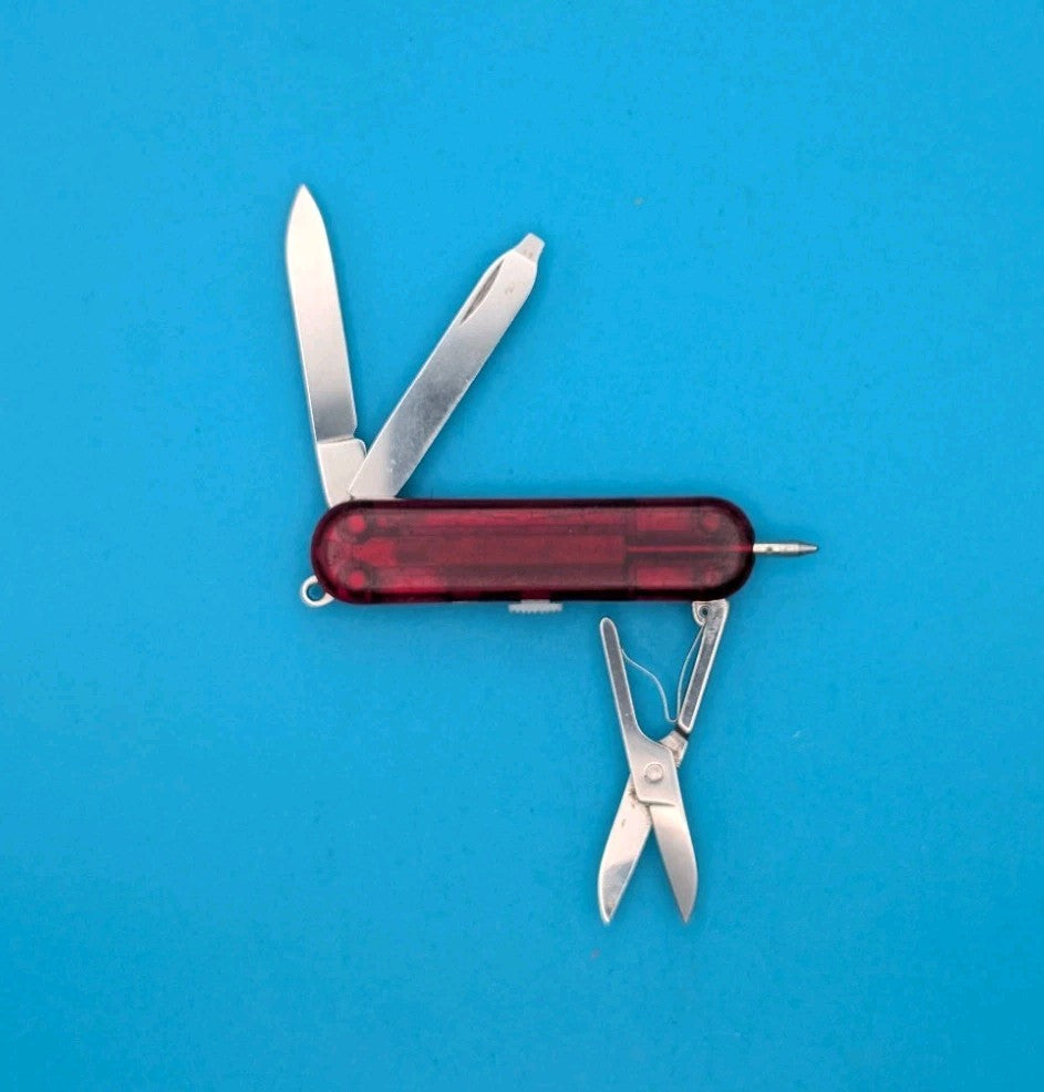 Victorinox Signature Lite Red Swiss Army Knife! 58mm, Red BRIGHT LED!
