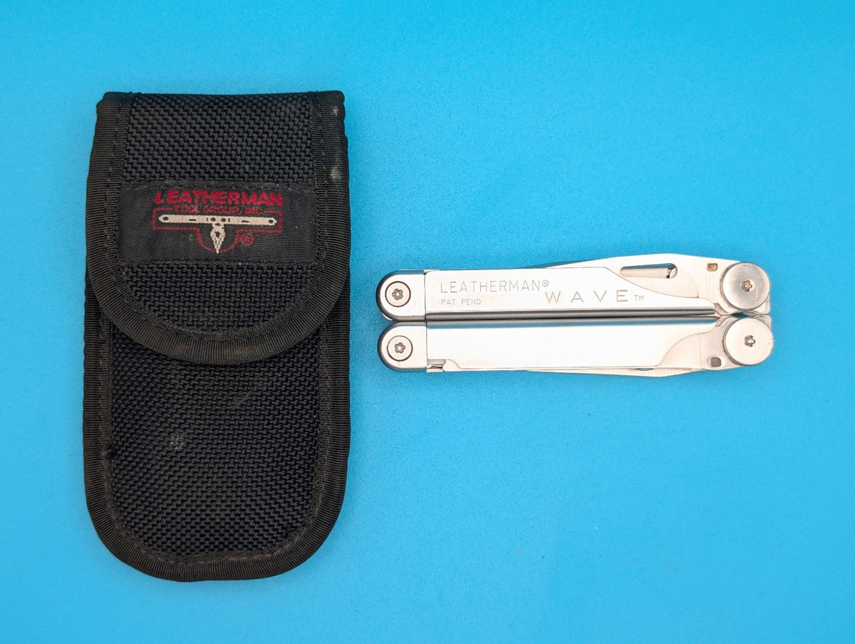 Vintage Leatherman Wave Original Multi Tool! Dated 0402 (APR, 2002) WITH SHEATH!