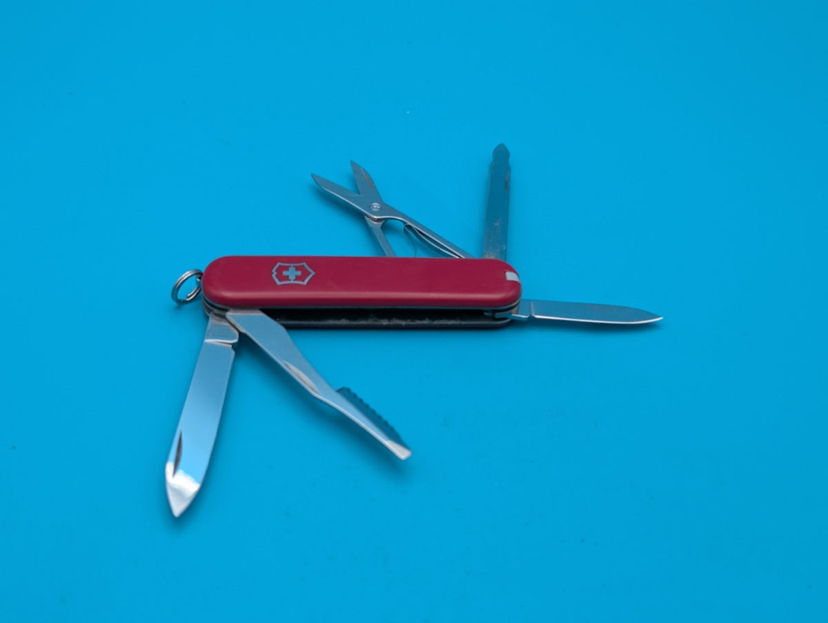 Victorinox Executive Swiss Army Knife, RED! FREE SHIPPING! RETIRED!