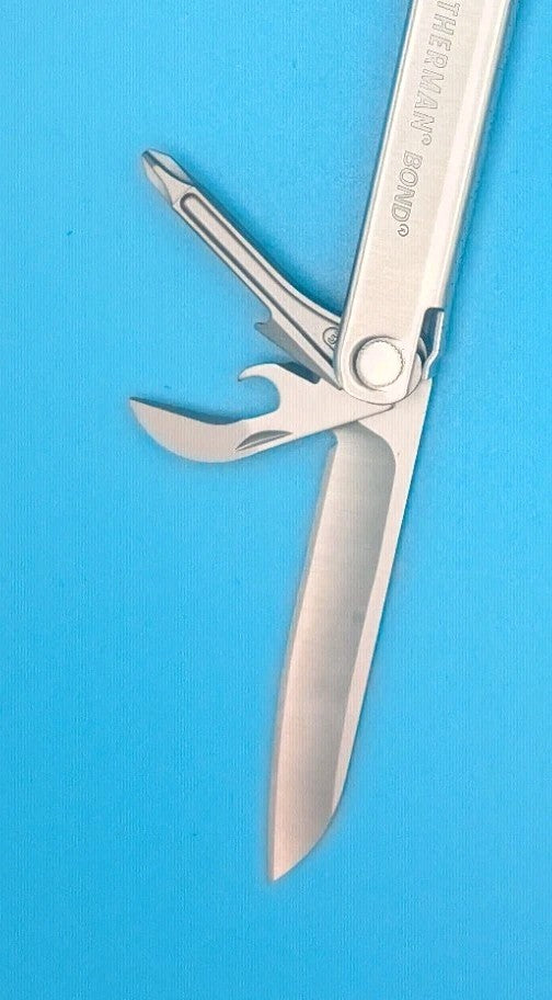 Leatherman Bond Multitool, Stainless Steel Everyday Tool with Sheath, Misumi