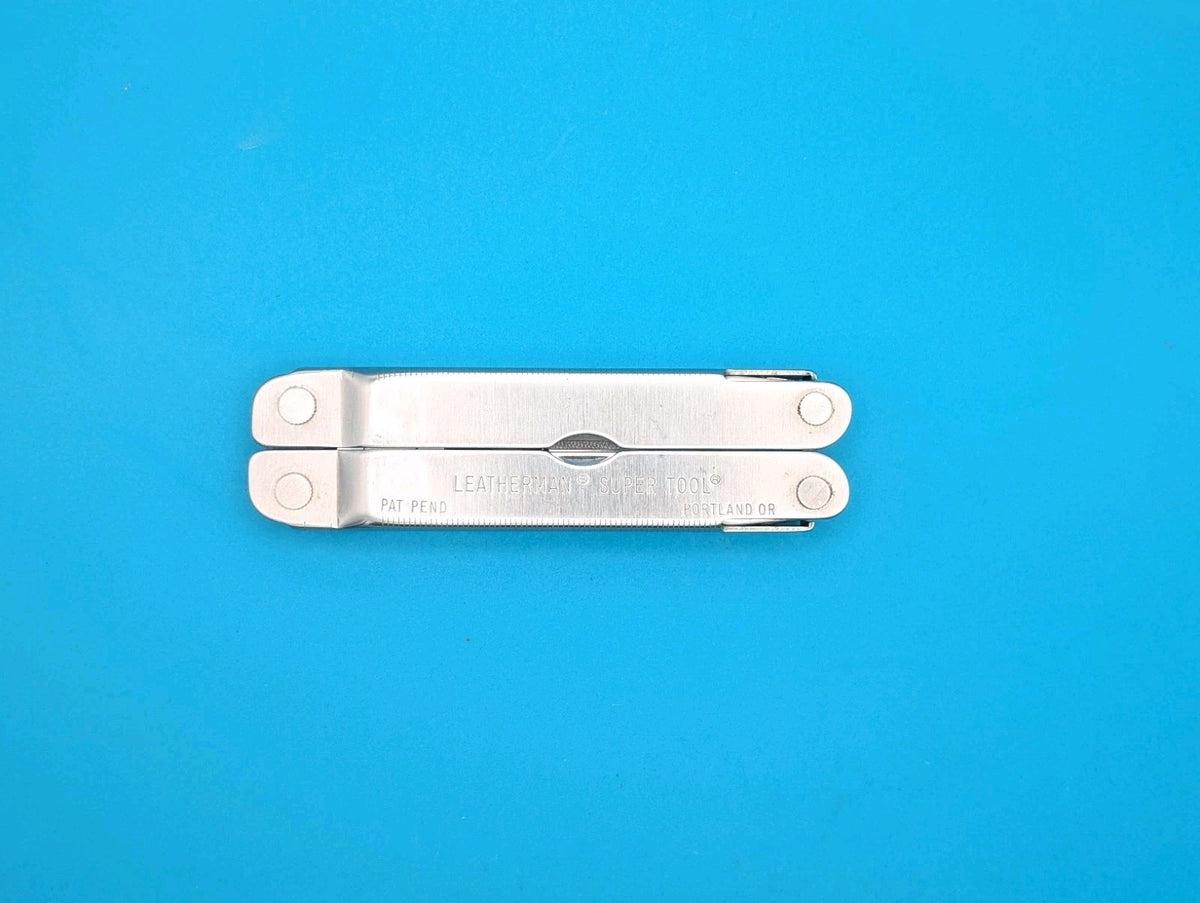 LEATHERMAN Super TOOL Multi Function Tool PLIERS, Stainless! 06/96 DATE