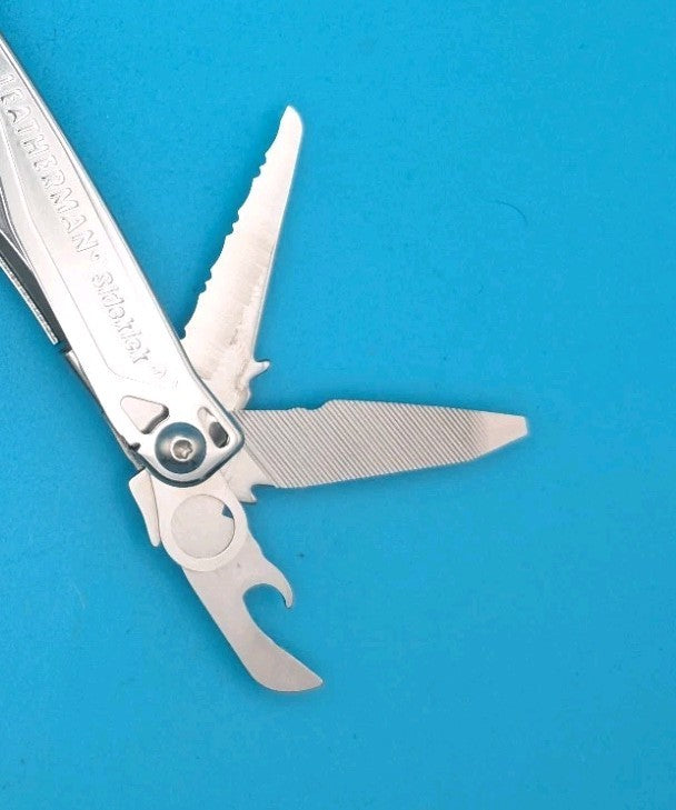 Leatherman Sidekick Multi-Tool, Knife, Pliers, Saw, Stainless!