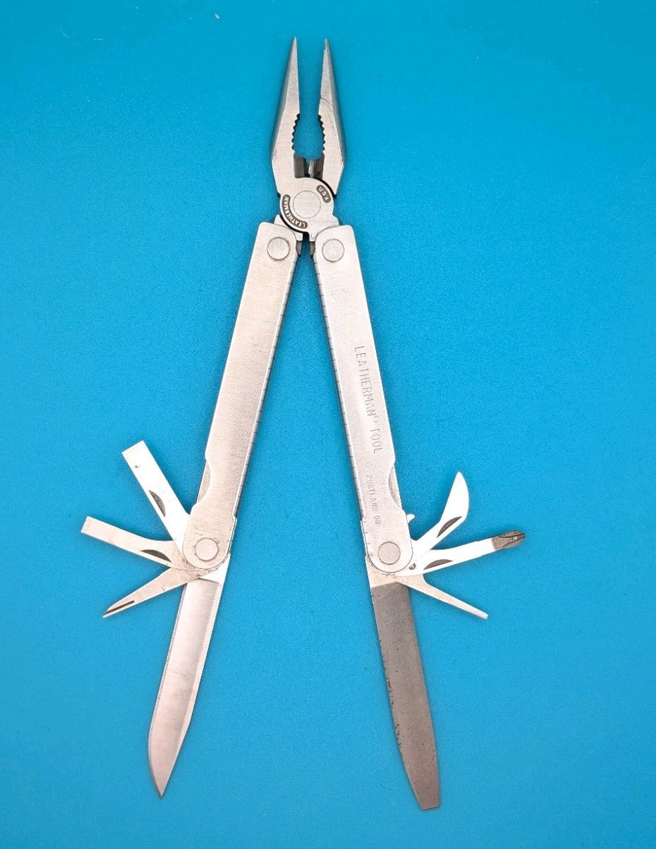 Leatherman PST Multi Tool! 03/00 Date Stamp! With Sheath!