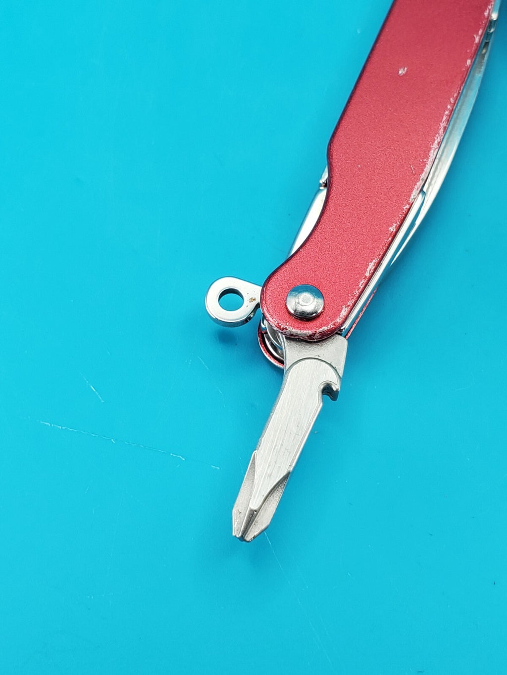 Leatherman Juice C2 Red Multi Tool! RETIRED!