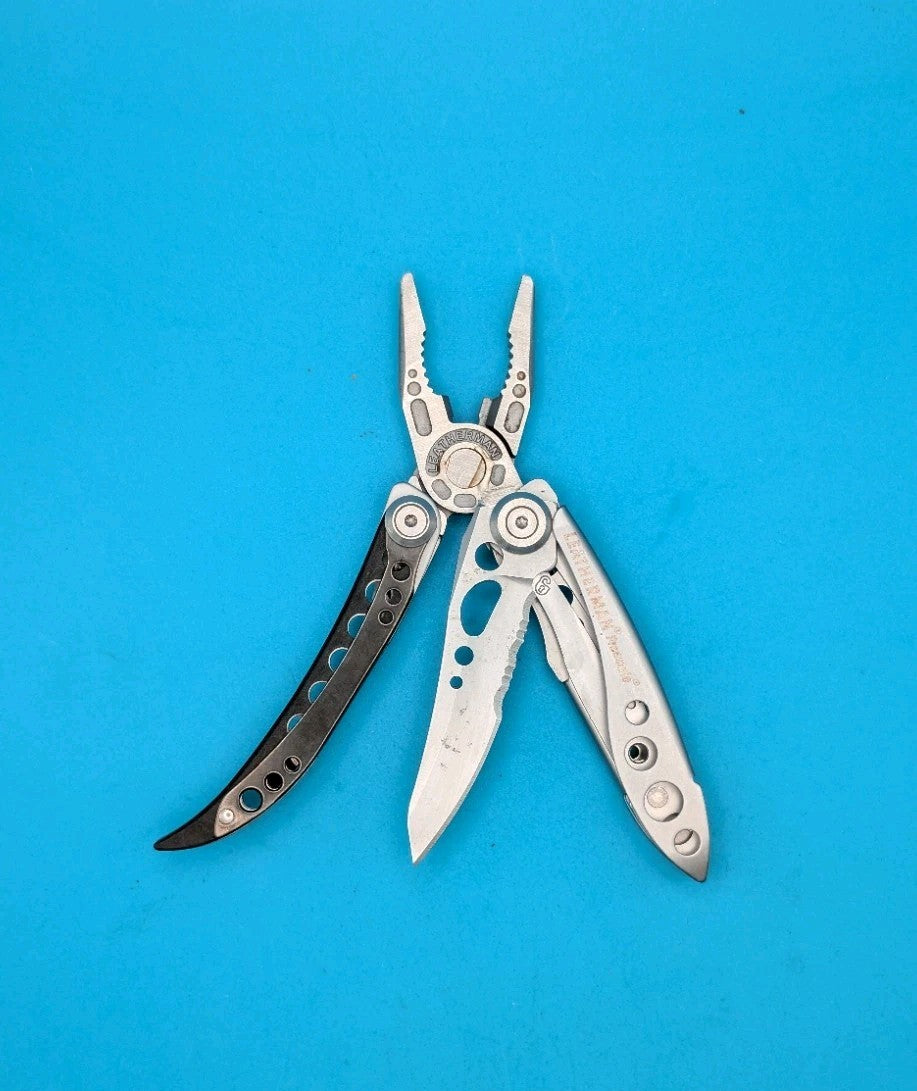 Leatherman Freestyle Multi-Tool - Discontinued - FAST SHIPPING!