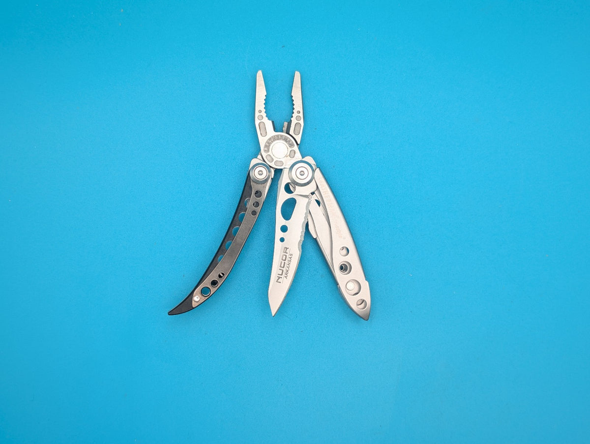 Leatherman Freestyle Multi-Tool - Discontinued - FAST SHIPPING! *NUCOR ARKANSAS*