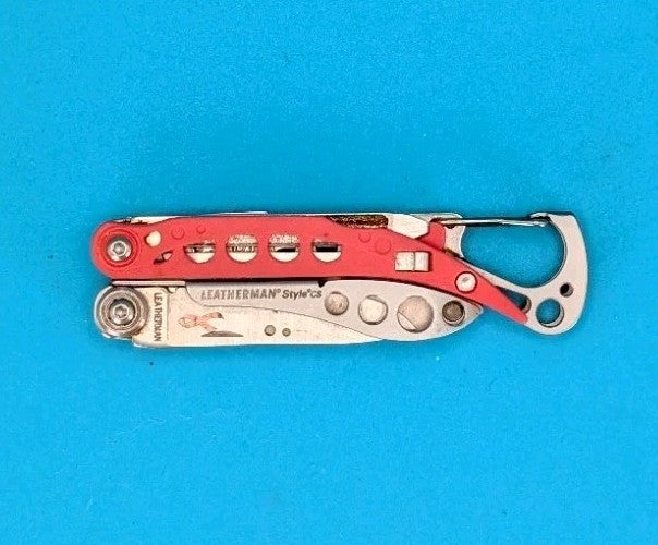 Rare Early Retired PINK Leatherman Style CS Multitool, Cancer Foundation