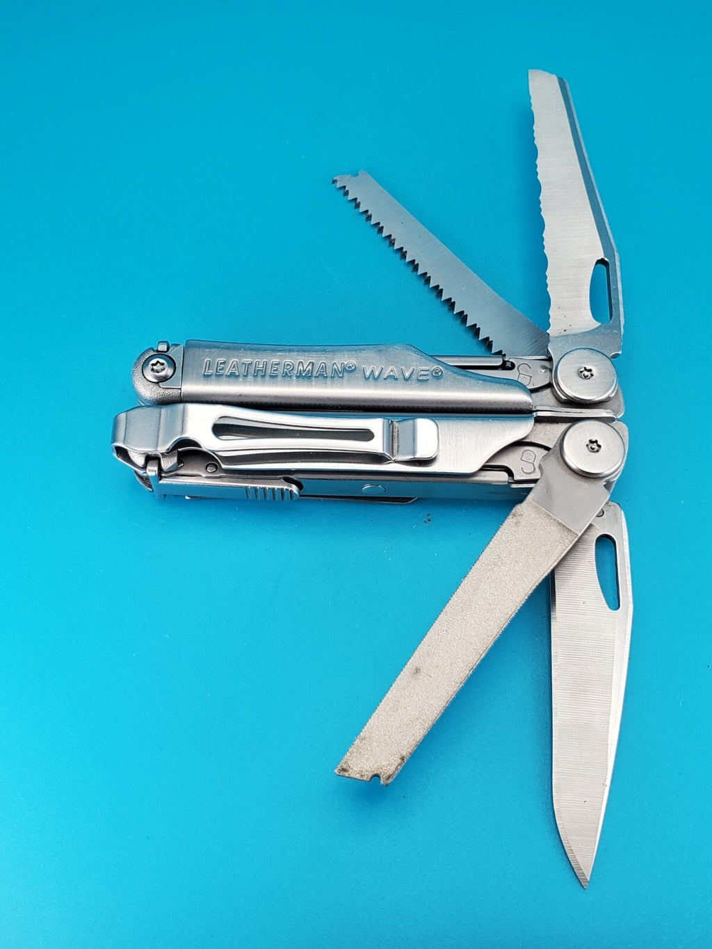 Leatherman Wave Multi Tool! Stainless! Retired! Free Shipping!