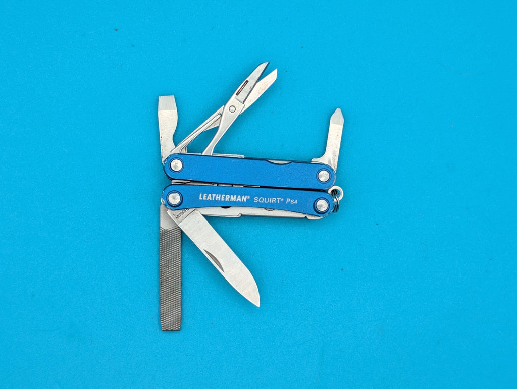 Leatherman SQUIRT PS4 Multi-Tool With Pliers Scissors Knife BLUE!