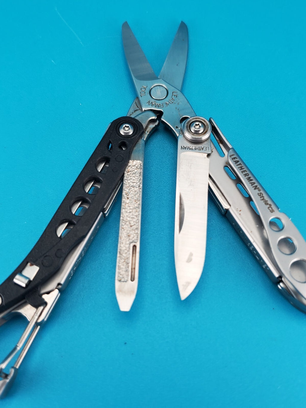 Leatherman Style CS Black Multi-Tool! FAST SHIPPING!