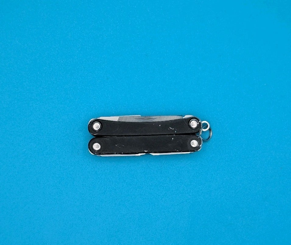 Leatherman SQUIRT PS4 Multi-Tool With Pliers Scissors Knife BLACK!