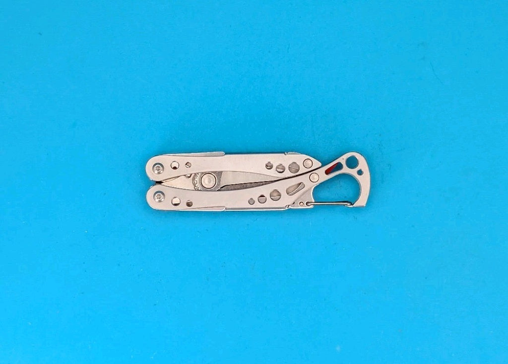 Leatherman Style CS Red Multi-Tool! FAST SHIPPING!