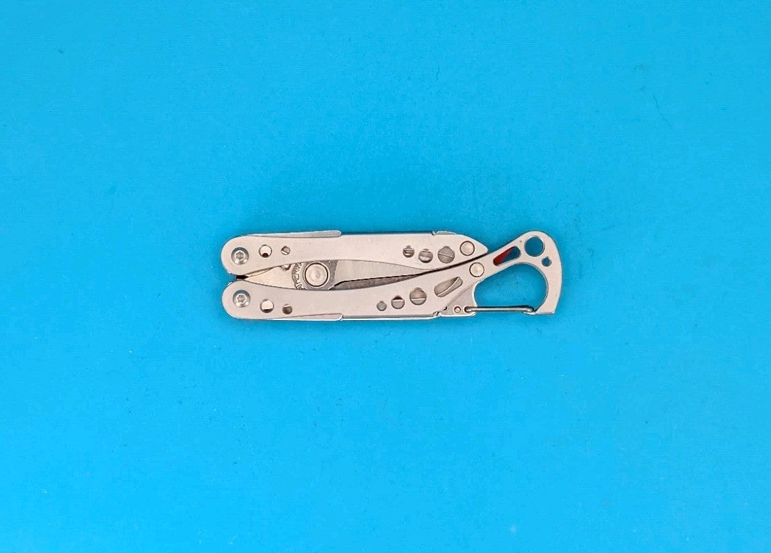 Leatherman Style CS Red Multi-Tool! FAST SHIPPING!