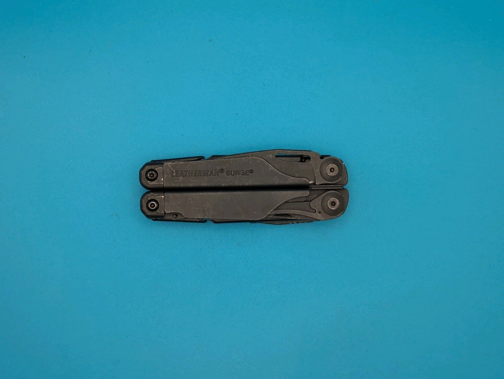 Leatherman Surge Heavy Duty Multi-Tool! GOOD WORKING CONDITION! BLACK OXIDE!