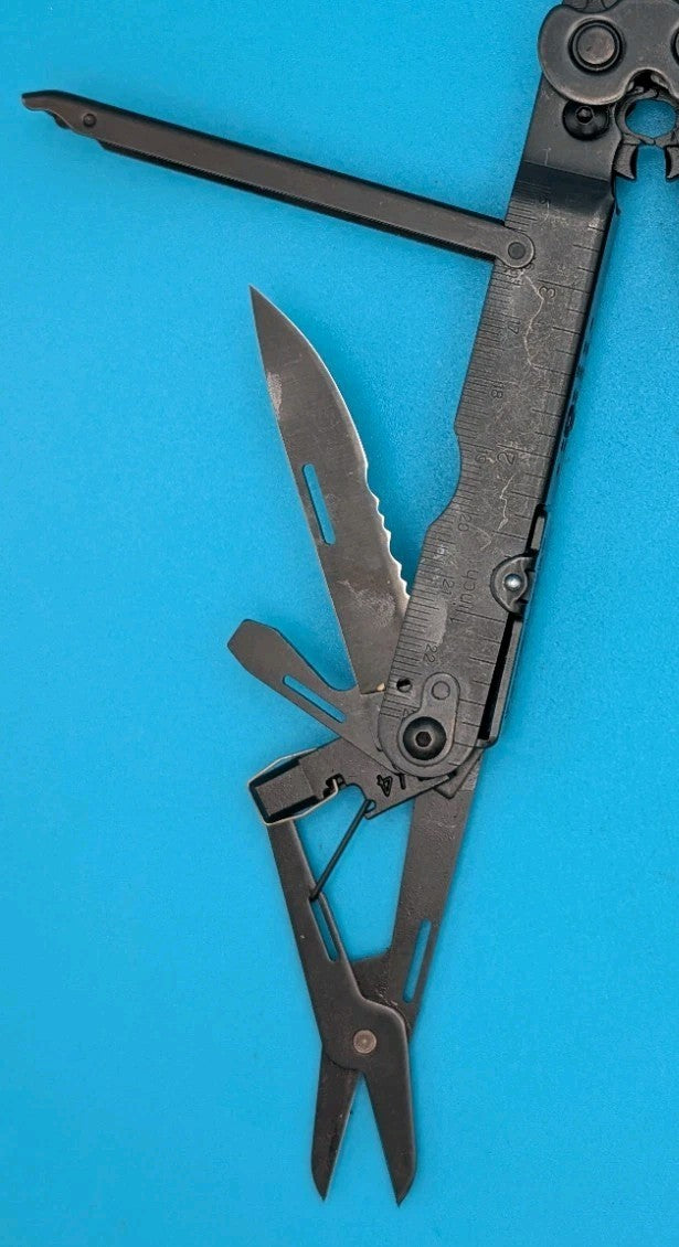 SOG PowerLock Multi Tool! WITH SHEATH! BLACK!