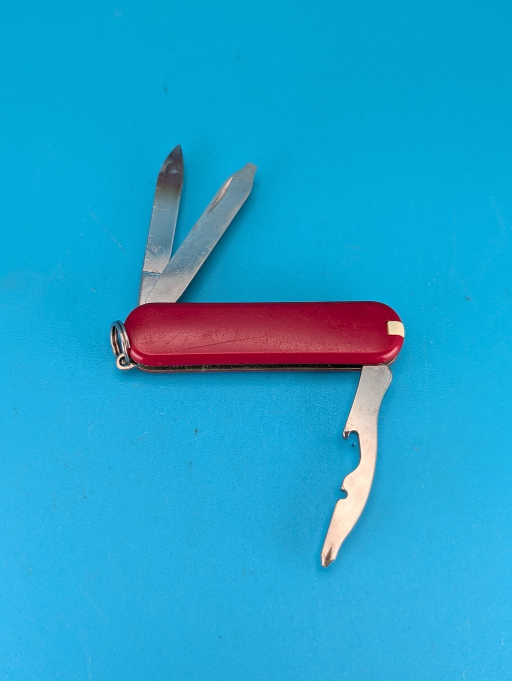 Victorinox Rally Red Swiss Army Knife Multi Tool!