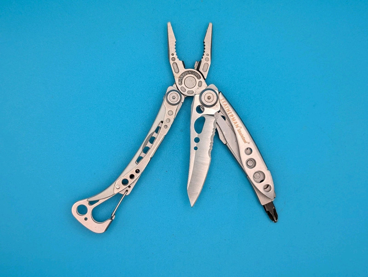 LEATHERMAN Skeletool Multi Tool - Combo Edge! *MISSING SINGLE BIT*