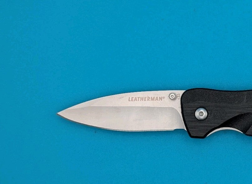 Leatherman Crater C33 Plain Edge Pocket Knife! Black!