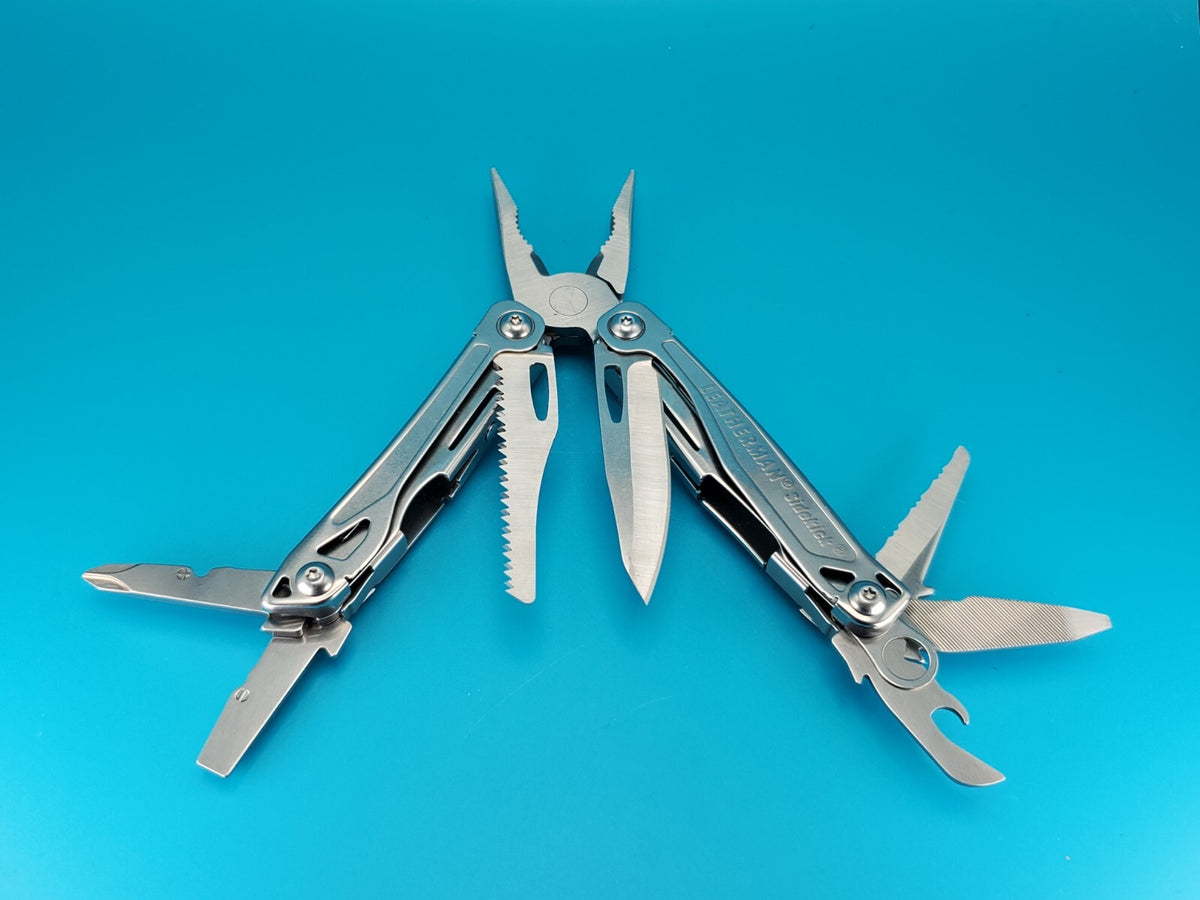 Leatherman Sidekick Multi-Tool, Knife, Pliers, Saw, Stainless!