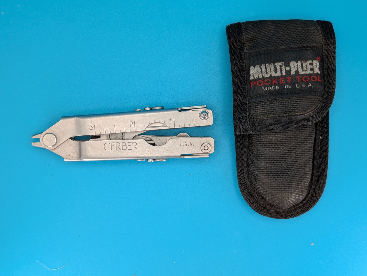Vintage Gerber Stainless Steel Needlenose MP400 Multi-Tool Pliers! With Sheath!