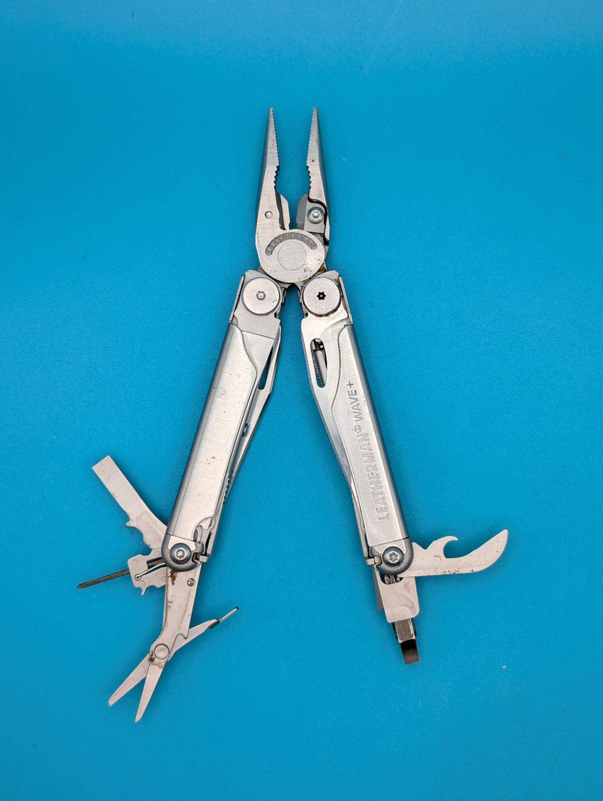 Leatherman Wave Plus + Multi-Tool! FAST SHIPPING! EXCELLENT