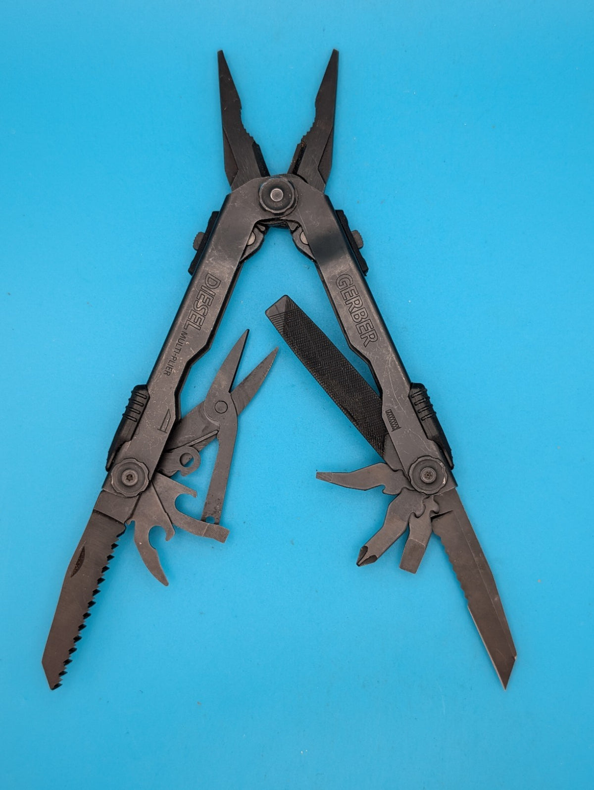 Gerber Diesel Multi Plier Multi-Tool! BLACK! WITH SHEATH!