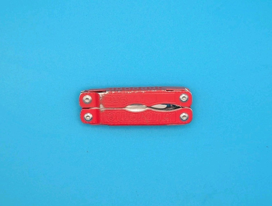 SOG Supreme Snippet Compact Scissors Multi Tool Folding Knife Red!