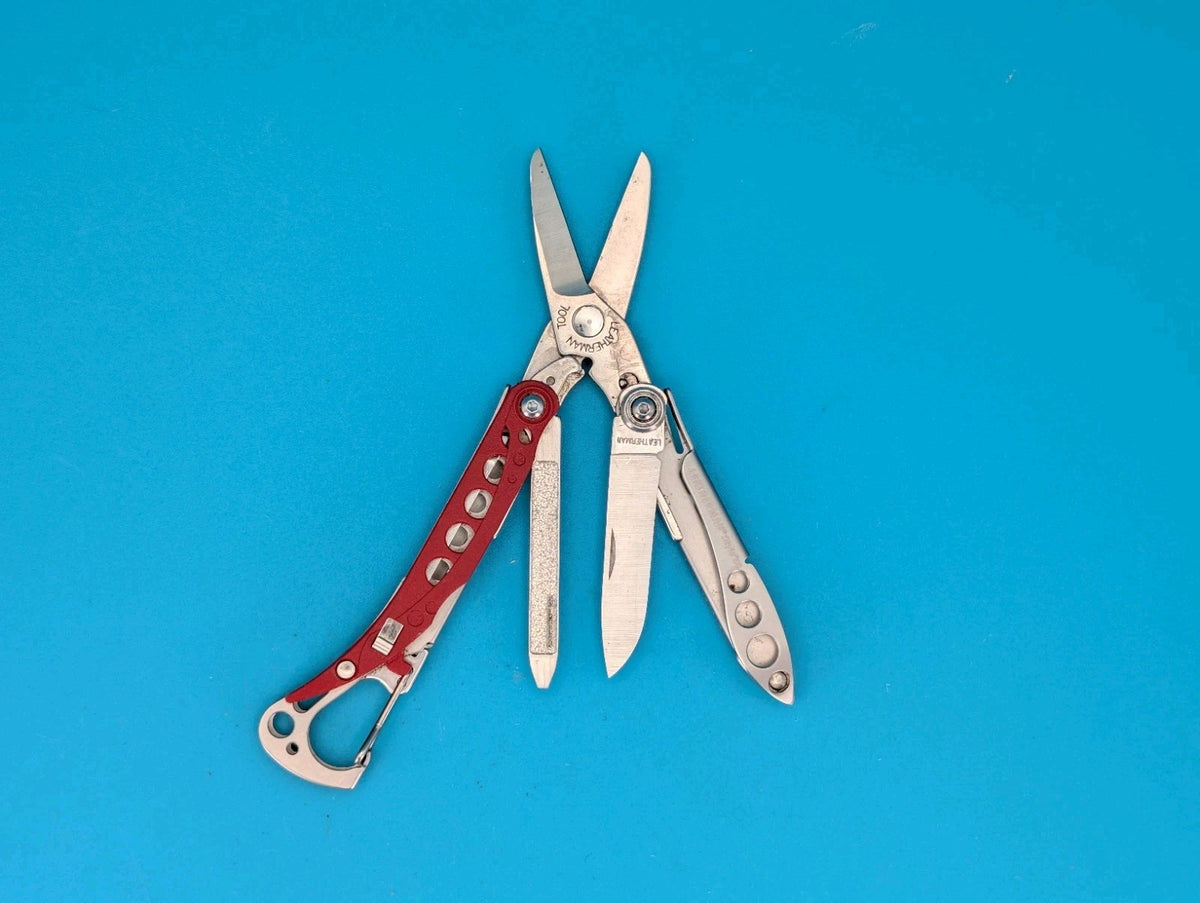 Leatherman Style CS Red Multi-Tool! FAST SHIPPING!