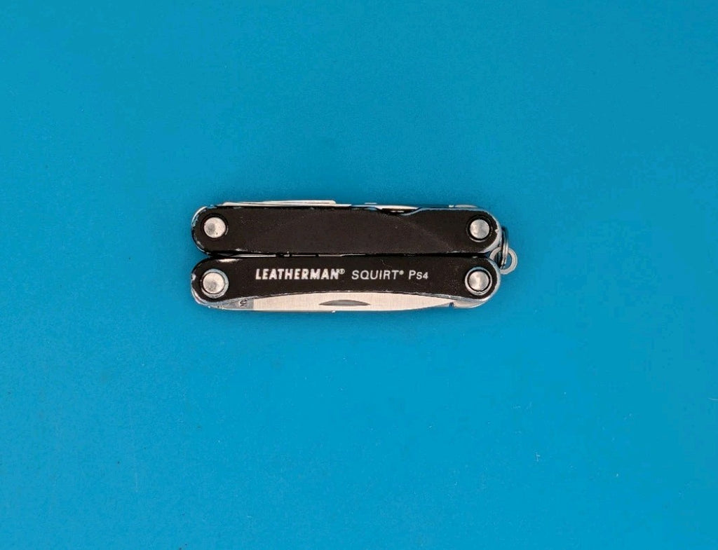 Leatherman SQUIRT PS4 Multi-Tool With Pliers Scissors Knife BLACK!