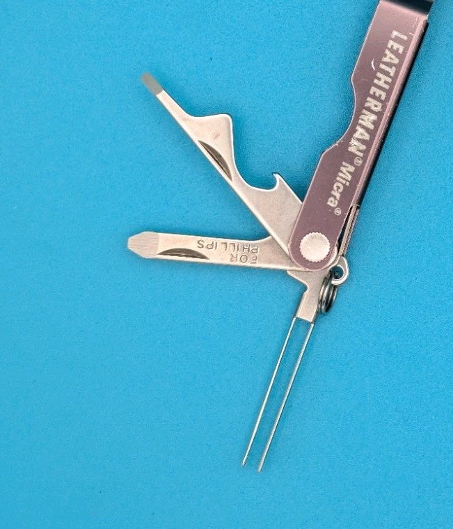 Leatherman Micra Multi-Tool, Knife, Scissors, Key Ring, GRAY!