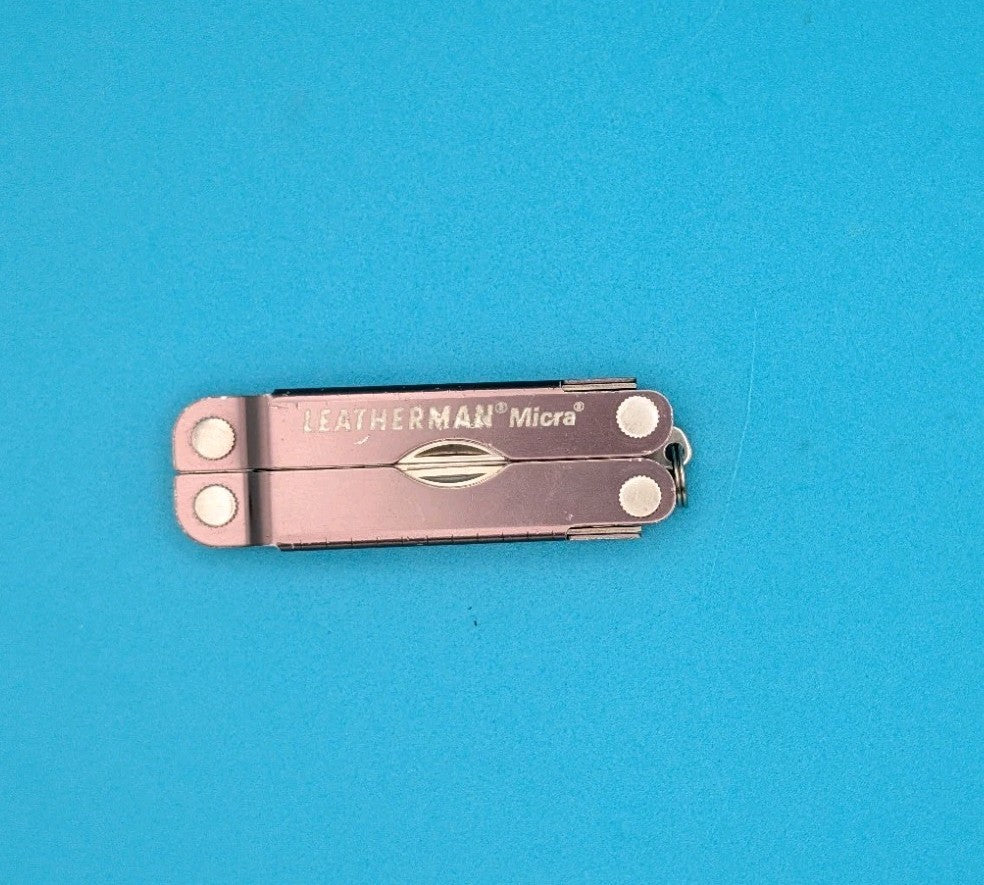 Leatherman Micra Multi-Tool, Knife, Scissors, Key Ring, GRAY!