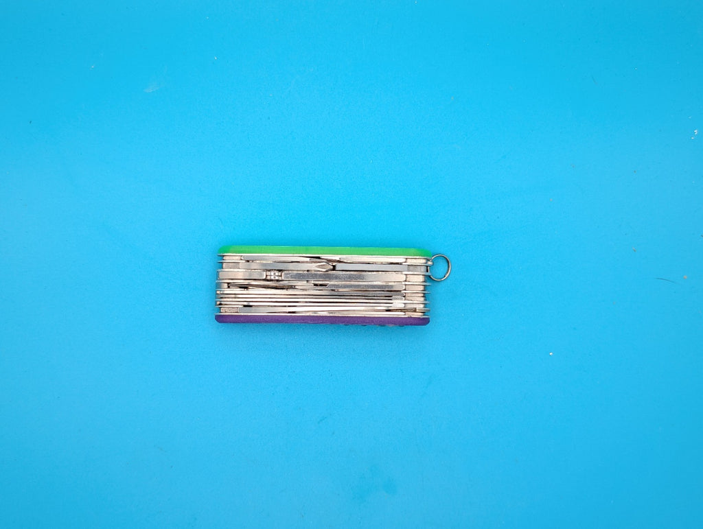 Victorinox SwissChamp Green and Purple Glow in the Dark Swiss Army Knife! 91mm