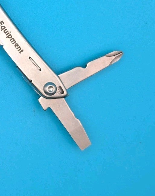 Leatherman Sidekick Multi-Tool, Knife, Pliers, Saw, Stainless! With Sheath!
