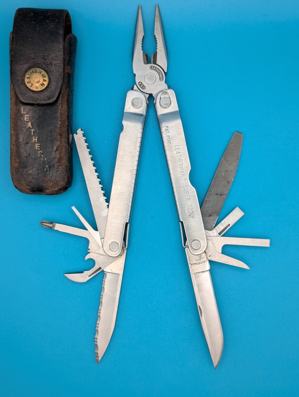 LEATHERMAN Super TOOL Multi Function Tool PLIERS, Stainless! 08/00 DATE