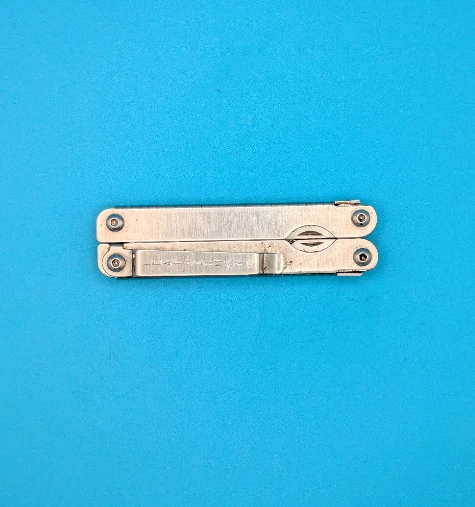Leatherman SideClip Multi-Tool! 08/03 DATE STAMP! RARE! BASS PRO SHOPS