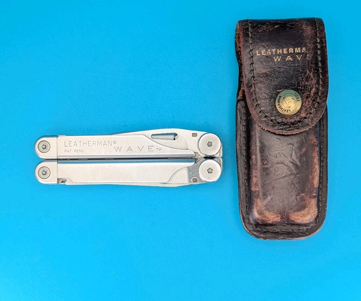 Leatherman Wave Original Vintage Retired, Dated 0802 (AUG,2002) EXCELLENT!