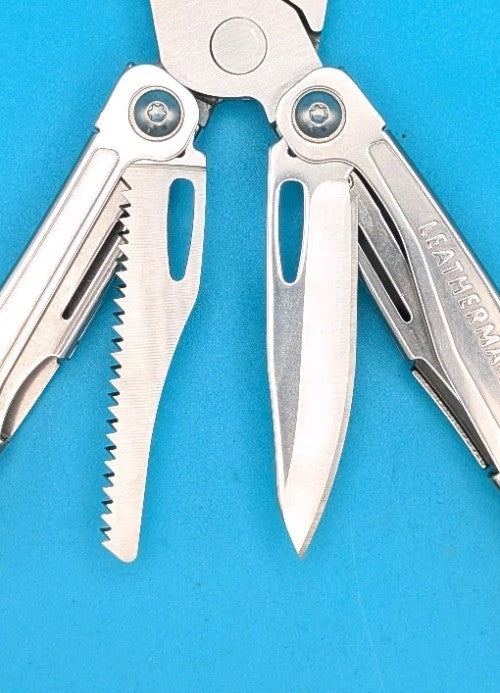Leatherman Sidekick Multi-Tool, Knife, Pliers, Saw, Stainless! With Sheath!