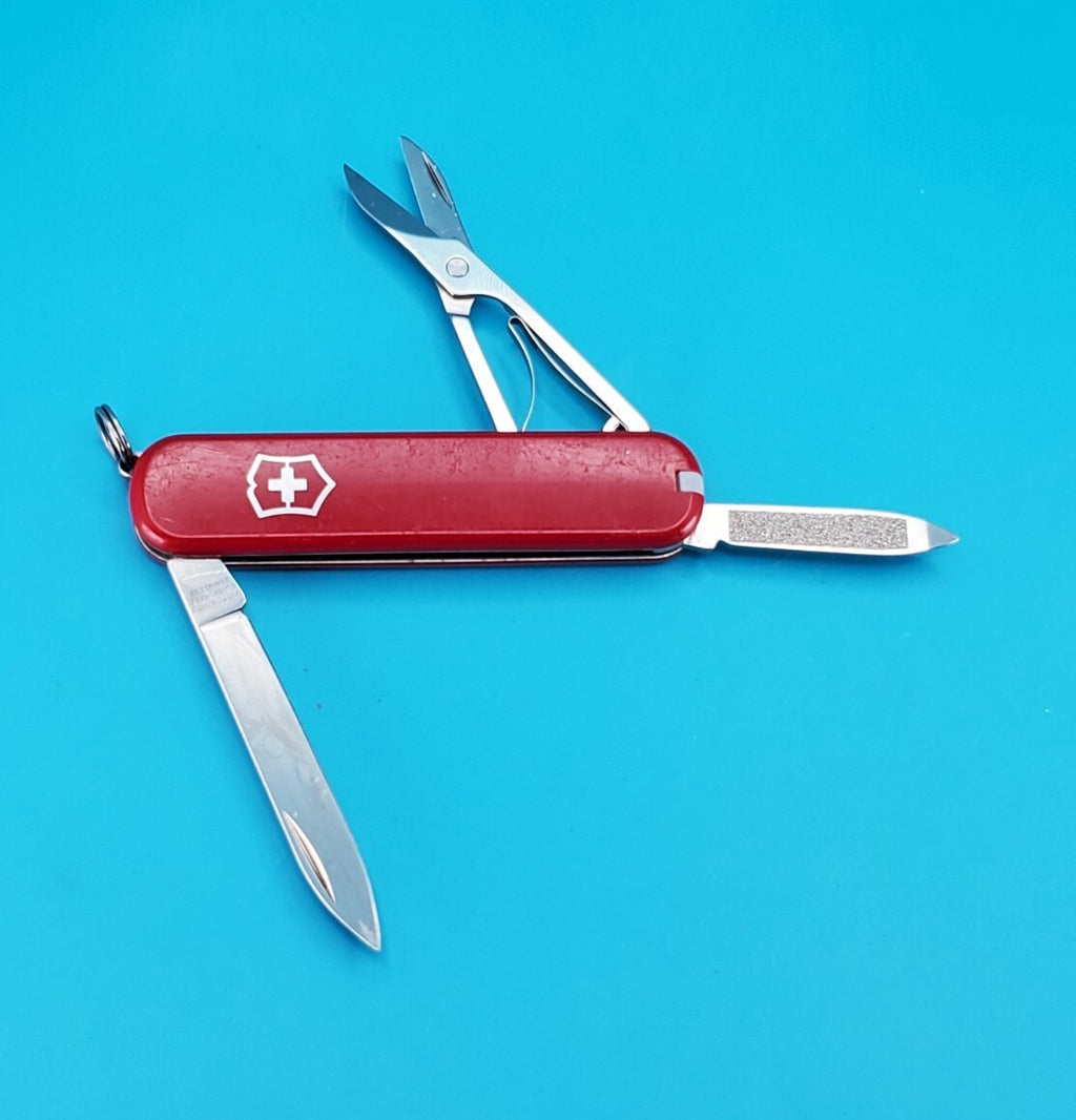 Victorinox Ambassador 74mm Swiss Army Knife Multi Tool!