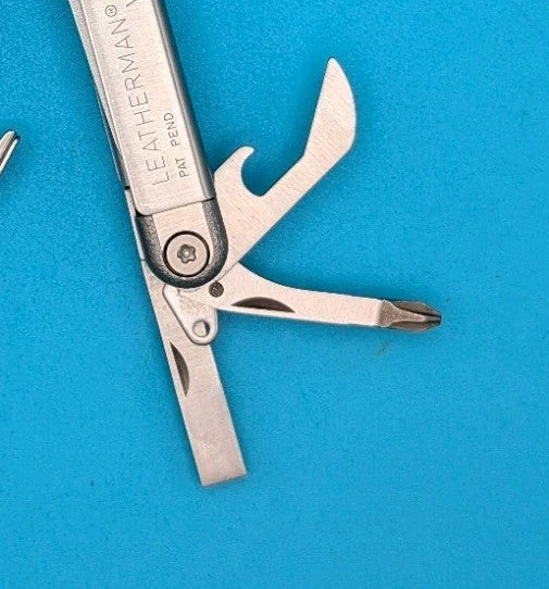 Leatherman Wave Original Vintage Retired, Dated 0301 (MAR, 2001) EXCELLENT!