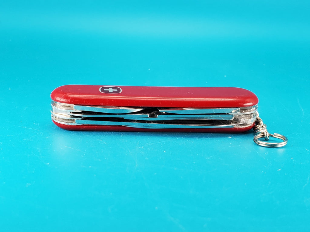 Wenger Traveler Red Swiss Army Knife Multi Tool!