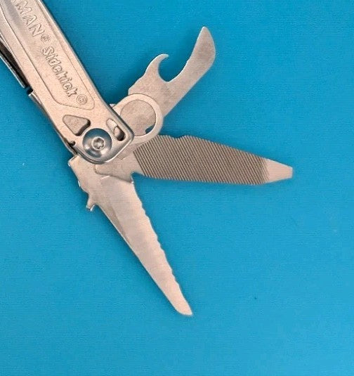 Leatherman Sidekick Multi-Tool, Knife, Pliers, Saw, Stainless! With Sheath!