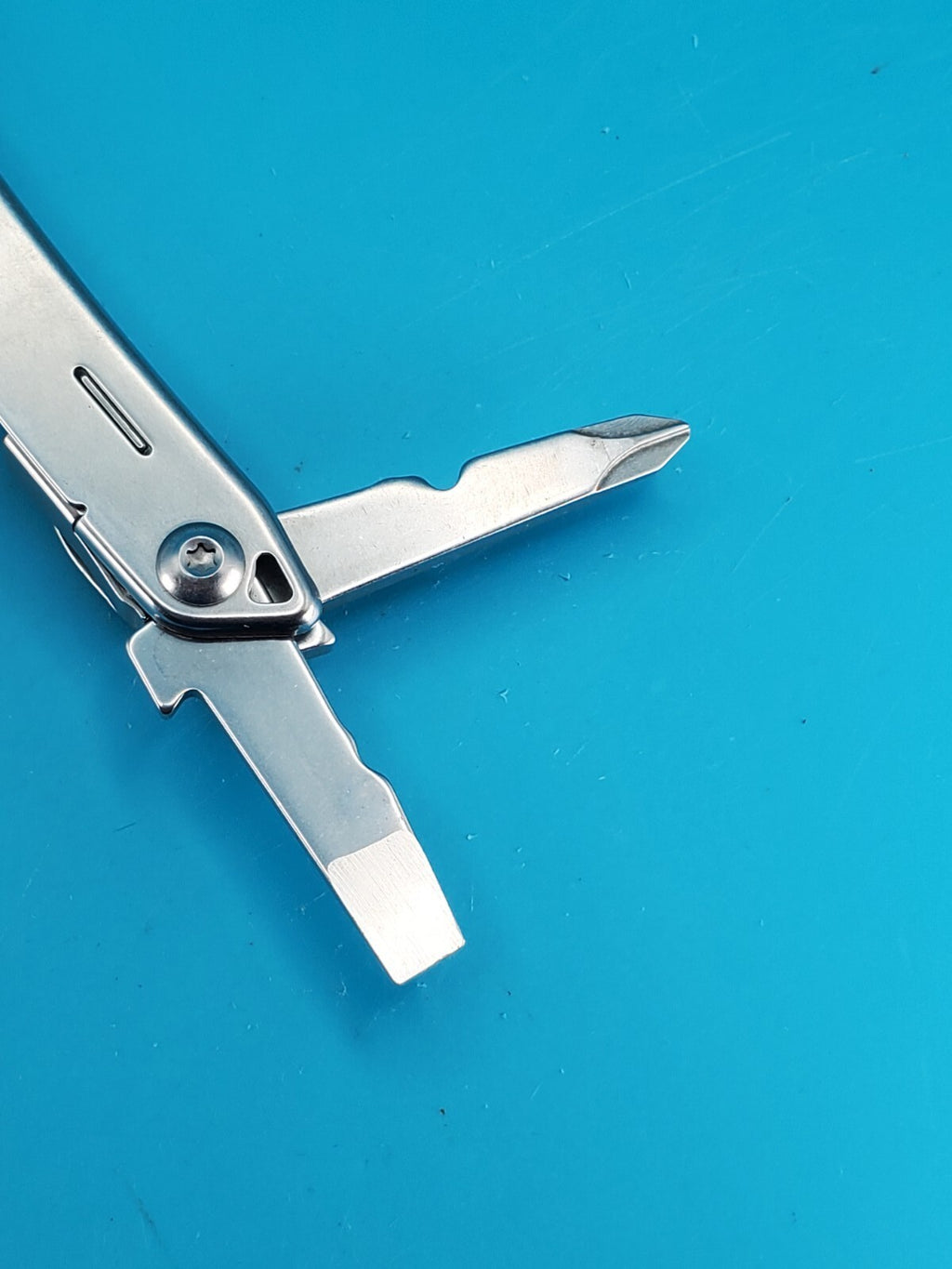 Leatherman Sidekick Multi-Tool, Knife, Pliers, Saw, Stainless!