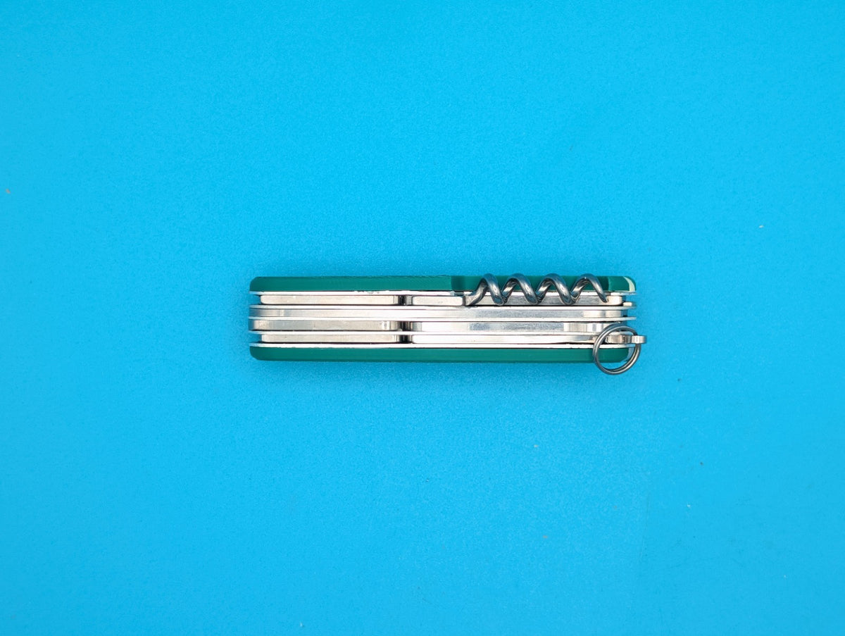 Custom Victorinox Huntsman Green Swiss Army Knife Multi Tool!