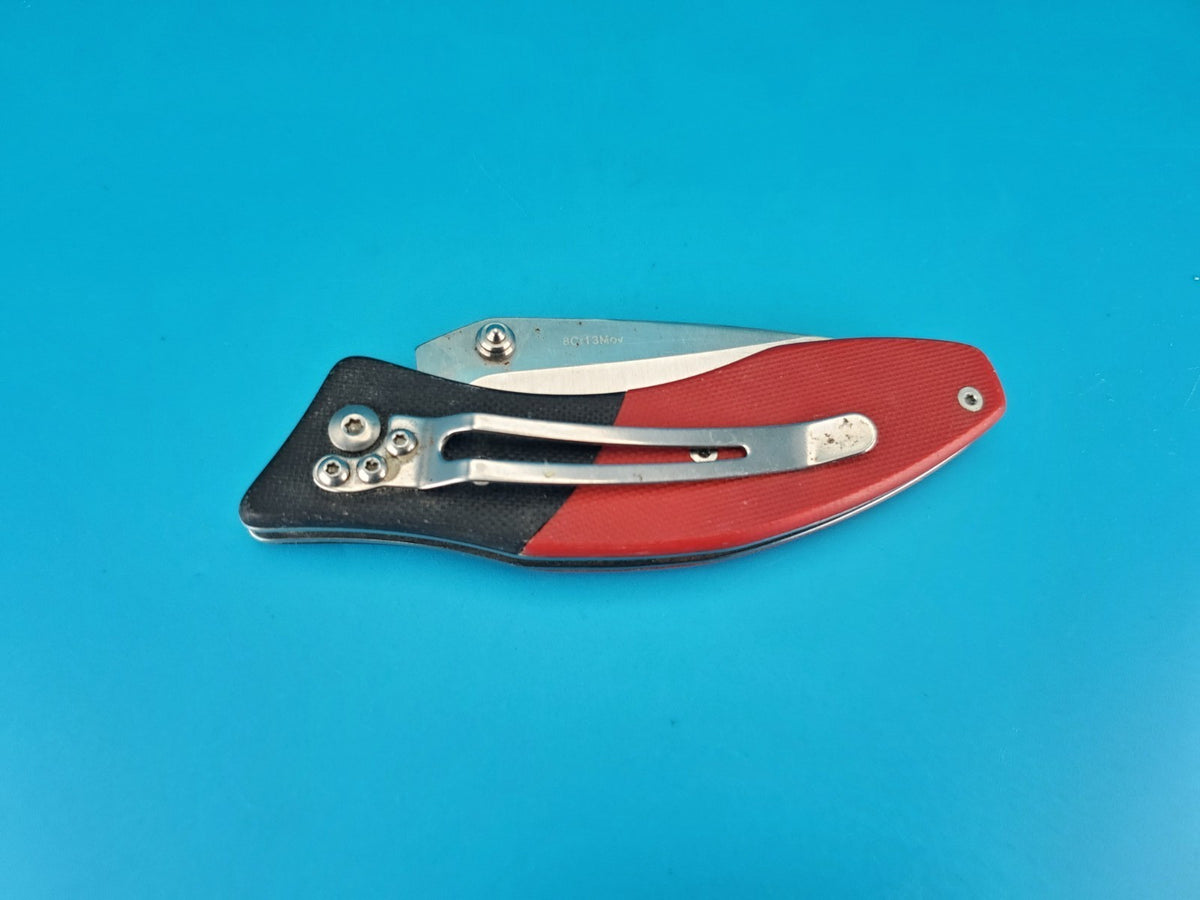 Vintage Bee L06 Liner Lock Plain Edge Folding Pocket Knife!