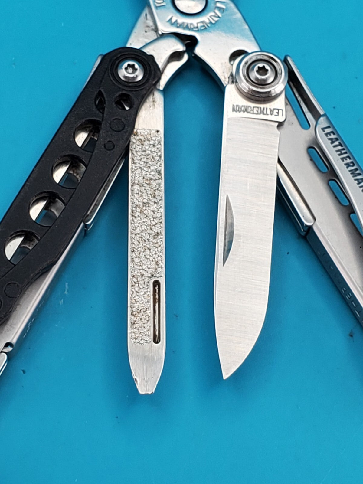 Leatherman Style CS Black Multi-Tool! FAST SHIPPING!