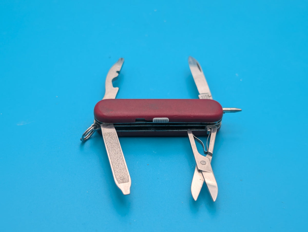 Victorinox Midnite Manager Swiss Army Knife Multi Tool! RED LED!